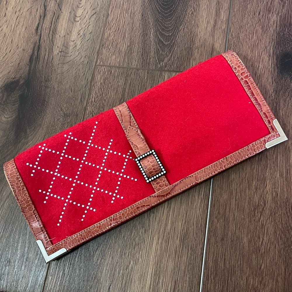 Vintage malini m. new york red felt clutch